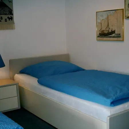 Lotshues Lejlighed *